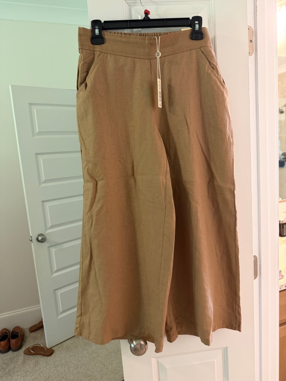 Max Studio Wide-Leg Linen-Blend Trousers in Tan